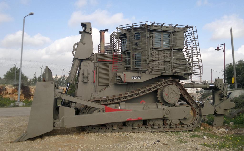 Caterpillar D9 Pronto para Guerra